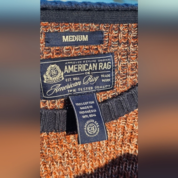 American Rag Pullover Sweater Size Medium Shades of Navy and Orange long-sleeved - Picture 5 of 5